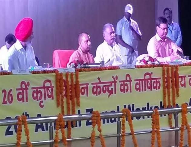 images - UP की अवस्था एक लाख करोड़ डालर की बनानी है : CM योगी आदित्यनाथ