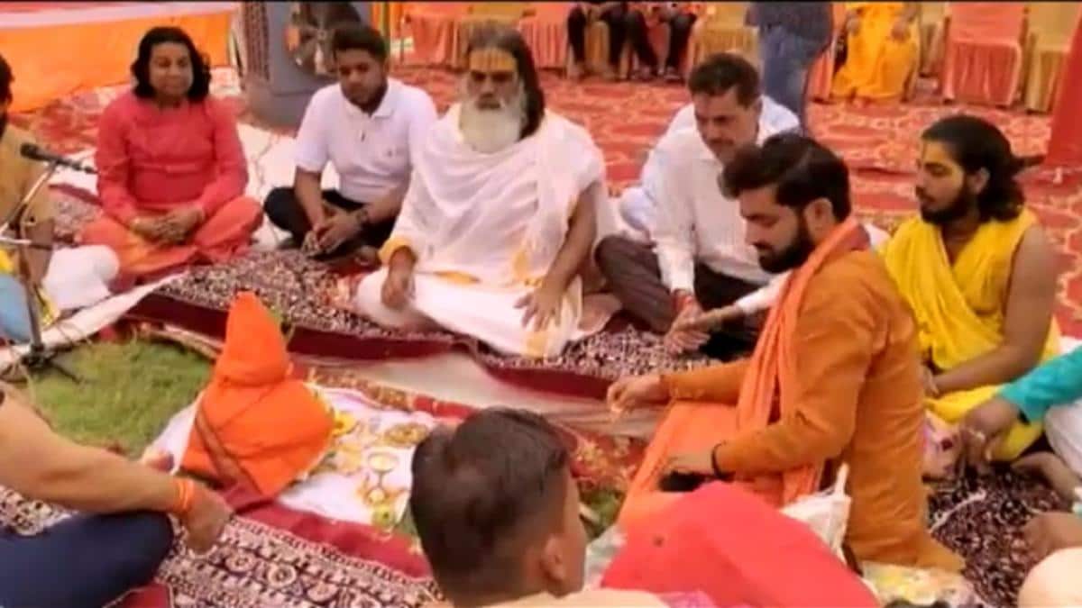 ayodhya ramlila - अयोध्या की रामलीला में लक्ष्मण, परशुराम, केवट राज बनेंगे भाजपा के तीन सांसद, हुआ भूमि पूजन