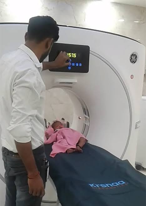 images 4 3 - जिला अस्पताल में पीपीपी माडल पर शुरू हुआ सीटी स्कैन पहले दिन 5 माह के बच्चे के बाद महिला का हुआ परीक्षण।