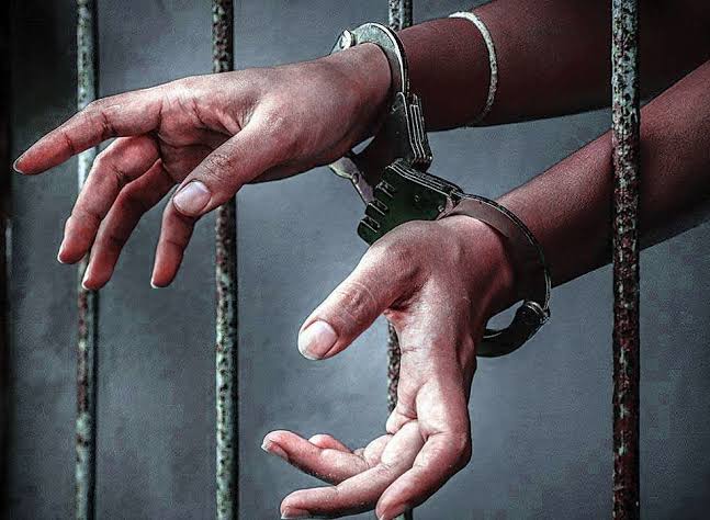 images 6 10 - एसबीआई में 20 लाख की चोरी में रेकी करने वाले तीन लोगों गिरफ्तार।