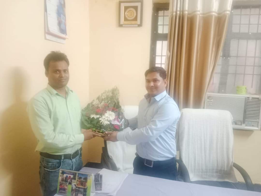 FB IMG 1694241042970 1 - डॉ पंचम कमलेश ने ग्रहण किया सीएचसी तारुन अधीक्षक पद का कार्यभार।