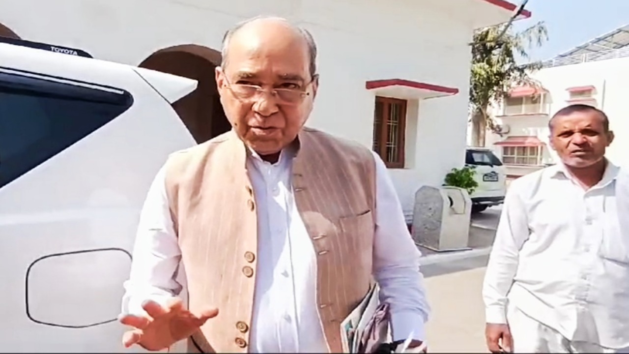 ऊऊओ - प्रयास रहेगा 30 दिसम्बर तक बन जाये पूरा मंदिर : नृपेंद्र मिश्र