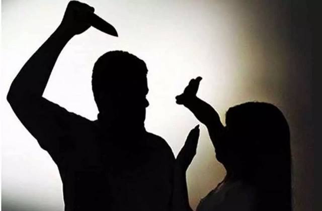 images 10 1 - धारदार हथियार से पति पत्नी पर किया जानलेवा हमला, मुकदमा दर्ज।