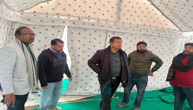 images 6 2 - श्रद्धालुओं के लिए बनाई जा रही टेंट सिटी का मंडलायुक्त ने किया निरीक्षण।