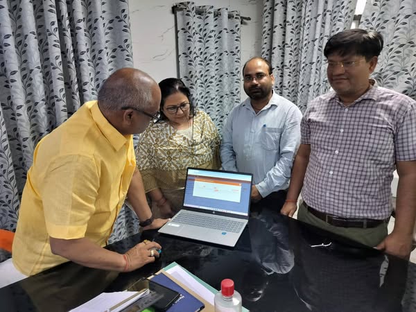 लौच - मुख्य चिकित्सा अधिकारी द्वारा बैक्सीन प्रीवेंटेबल डिजीज पोर्टल का किया गया उद्घाटन।
