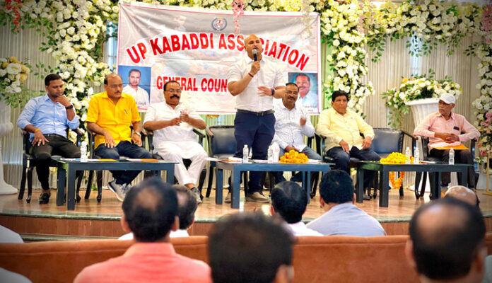 Com - उत्तर प्रदेश कबड्डी एसोसिएशन की वार्षिक बैठक में प्रतियोगिताओं का हुआ आवंटन।
