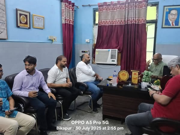 ggggg 1 - मुख्य चिकित्सा अधिकारी ने सामुदायिक स्वास्थ्य केंद्र बीकापुर व मिल्कीपुर का किया निरीक्षण।
