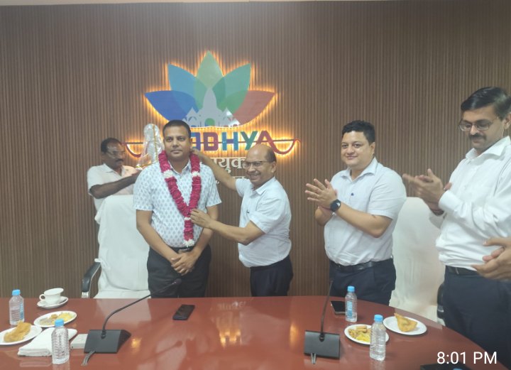 ggggg - मंडलायुक्त श्री गौरव दयाल का विदाई समारोह सम्मानपूर्वक संपन्न।