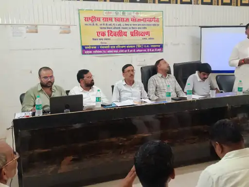 hhhhh - ग्राम स्वराज योजना की कार्यशाला:प्रधानों को SDG और GPDP का मिला प्रशिक्षण