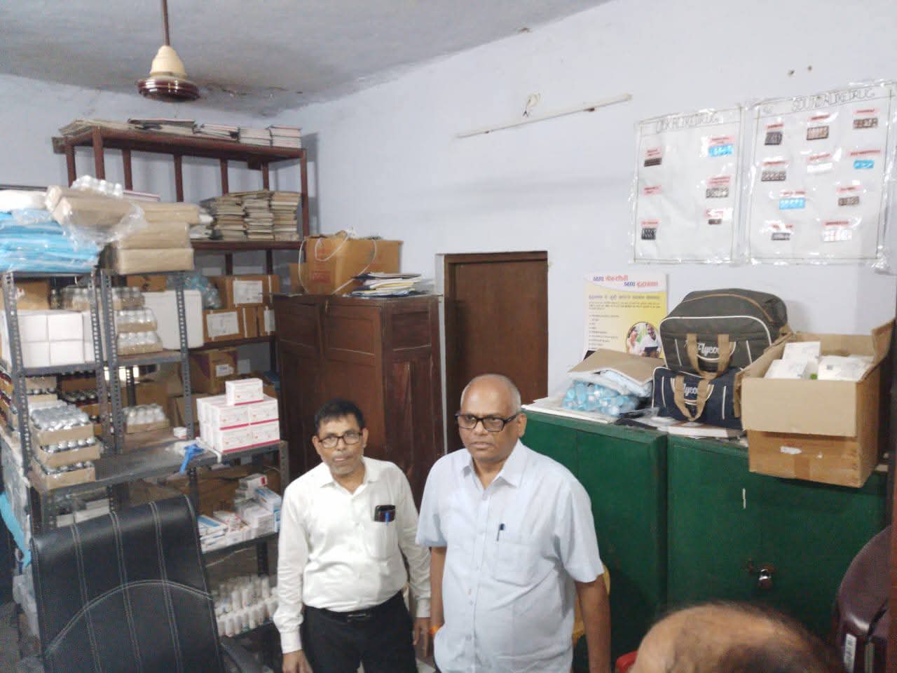 FB IMG 1757174365407 - मुख्य चिकित्सा अधिकारी ने किया सामुदायिक स्वास्थ्य केंद्र का निरीक्षण।