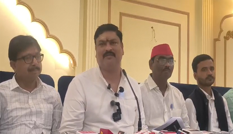 Tensions escalate over the Ram Mandir offering controversy SP apologizes on behalf of Pappu Yadav - श्रीराम मंदिर चढ़ावा प्रकरण पर बढी तल्खी, सपा ने पप्पू यादव की ओर से मांगी माफी।