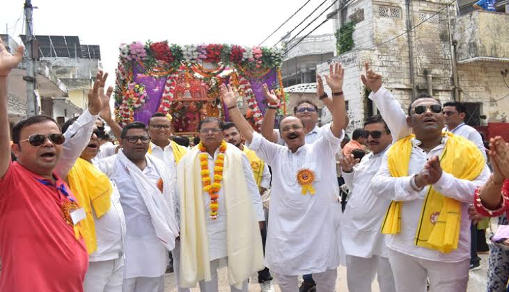 images 7 - भक्ति और उल्लास के बीच सम्पन्न हुआ 74वां प्रभु झूलेलाल महोत्सव।